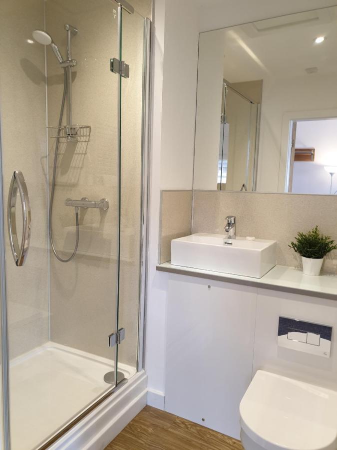 יורק Mcmillan House Studio Apartments מראה חיצוני תמונה