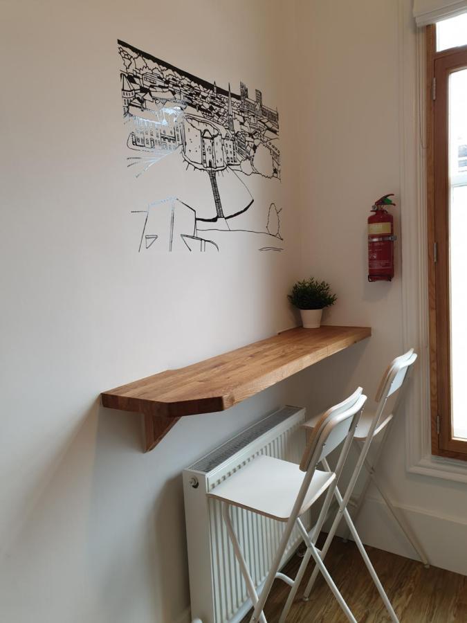 יורק Mcmillan House Studio Apartments מראה חיצוני תמונה